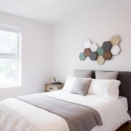 Hip, Stylish Apartment In Little Italy By Den Stays A Montréal Zimmer foto