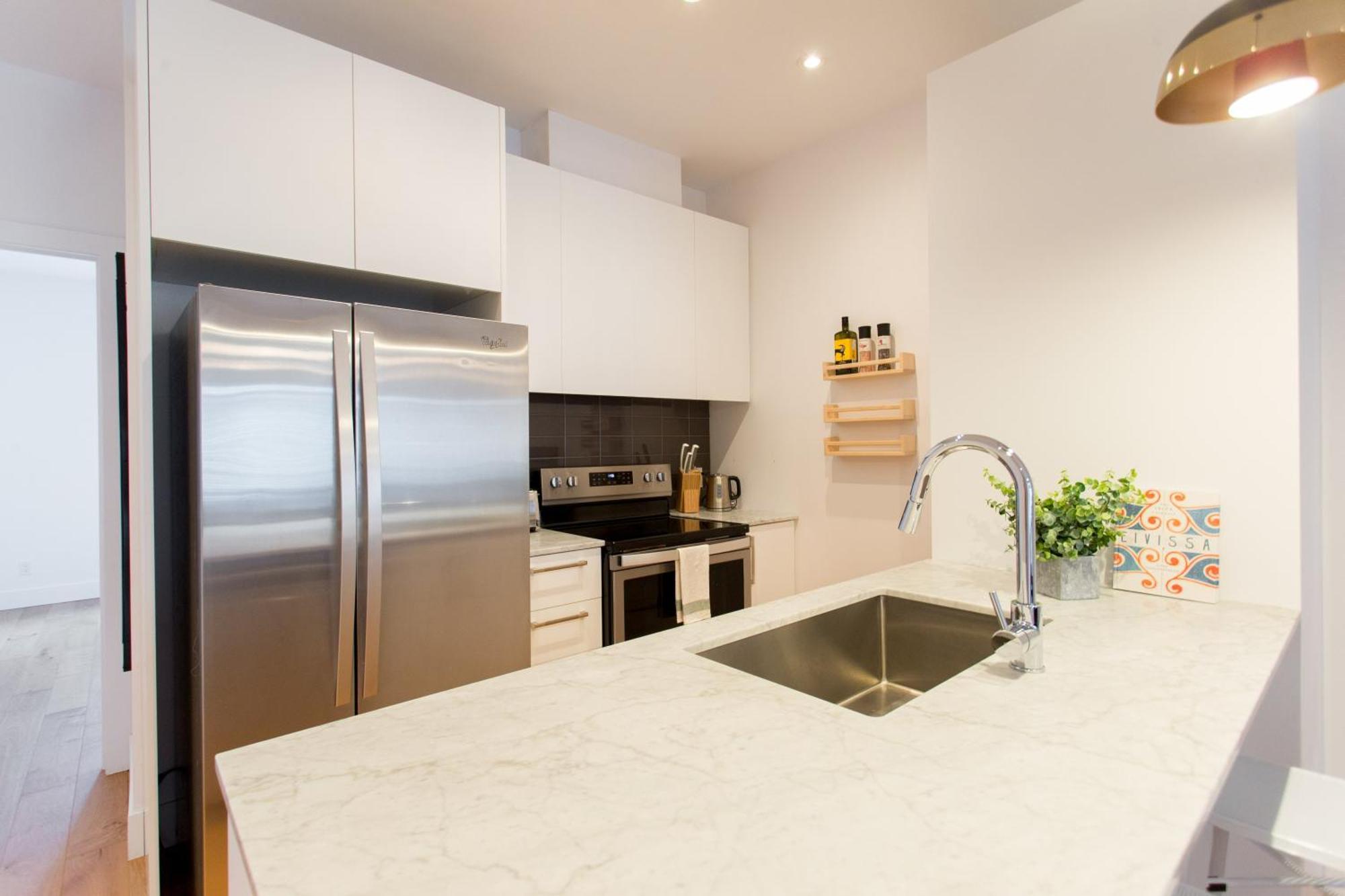 Hip, Stylish Apartment In Little Italy By Den Stays A Montréal Zimmer foto